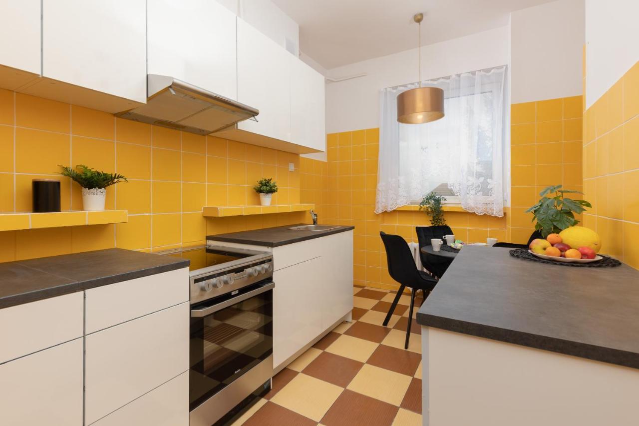 Metro Plac Wilsona Apartments Mickiewicza By Noclegi Renters Warszawa Eksteriør billede