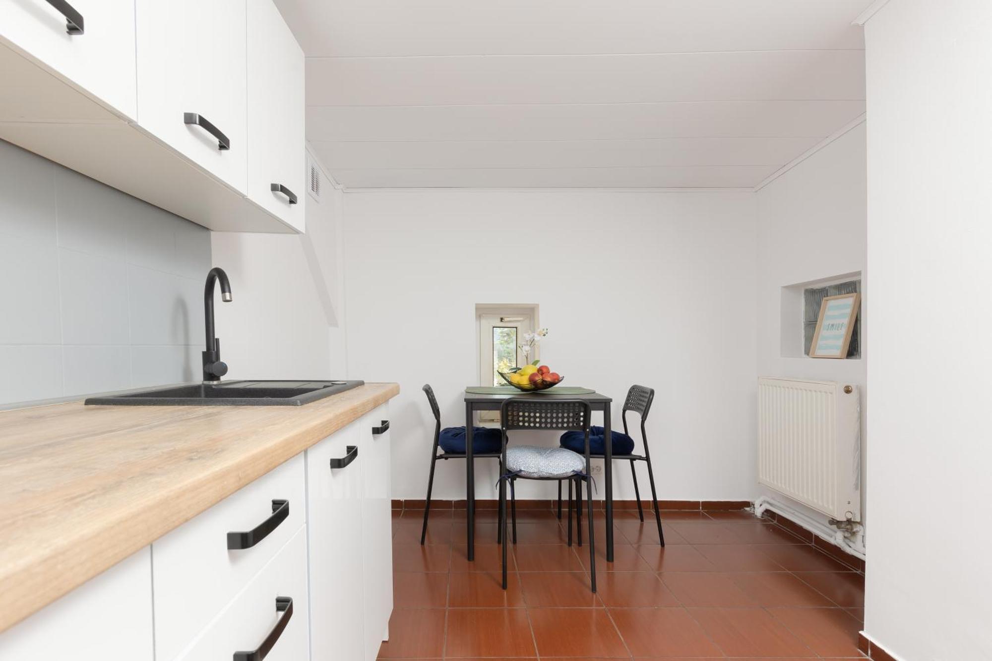 Metro Plac Wilsona Apartments Mickiewicza By Noclegi Renters Warszawa Eksteriør billede